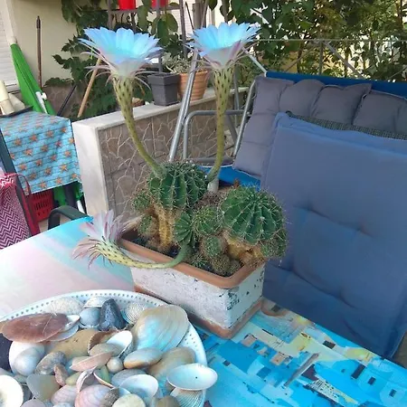 Apartament Peramos Néa Péramos