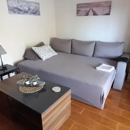 Apartament Peramos *