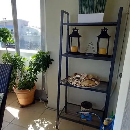 Peramos * Néa Péramos