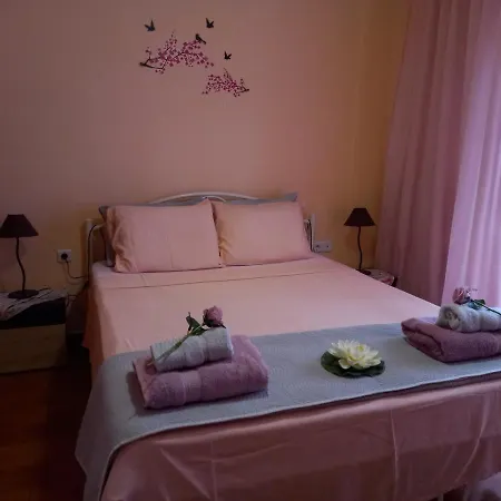 Peramos Apartment